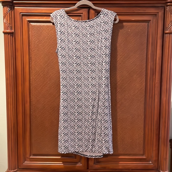 Kut from the Kloth sleeveless dress - Picture 3 of 4